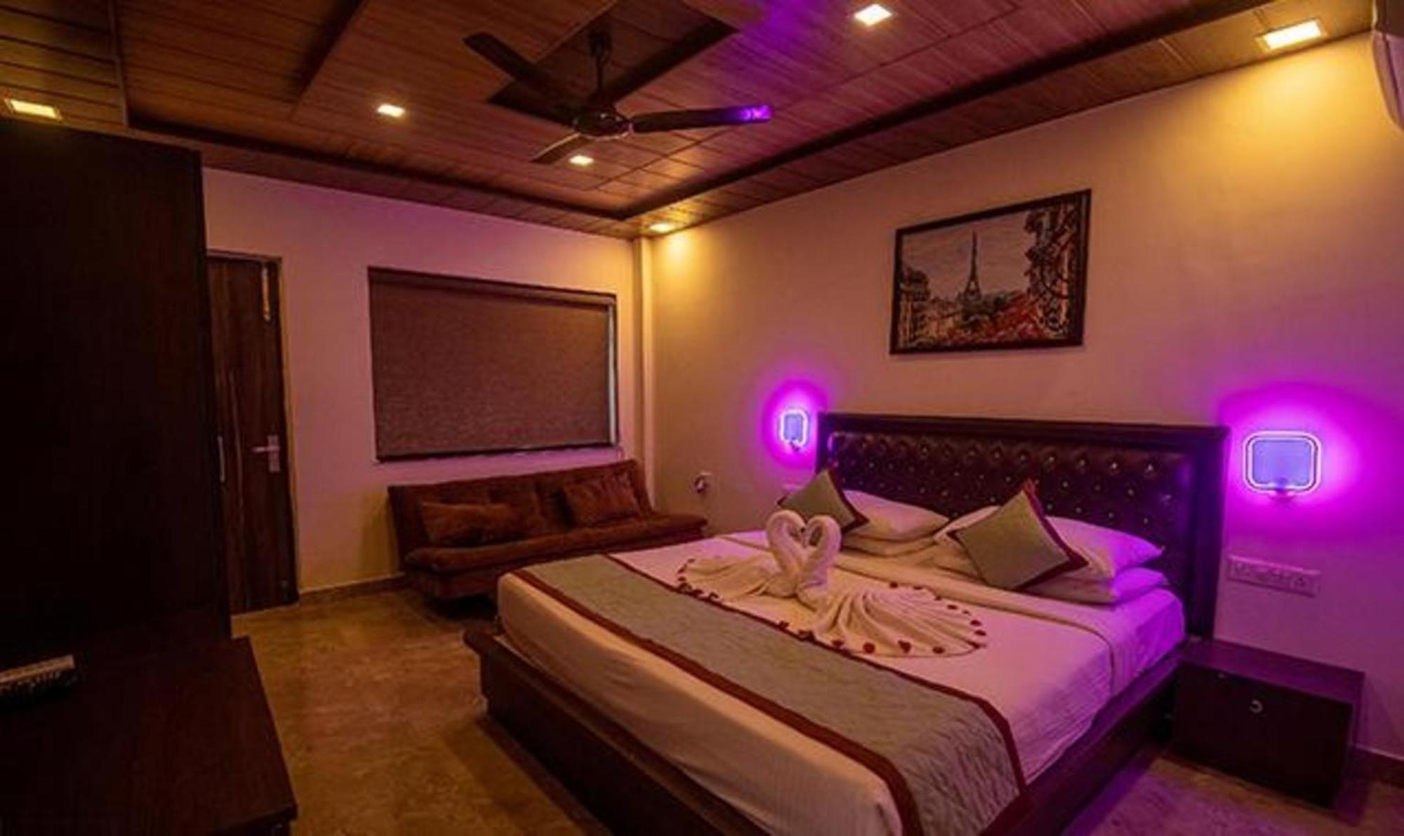Fabhotel La Gracia Resort Morjim Eksteriør bilde